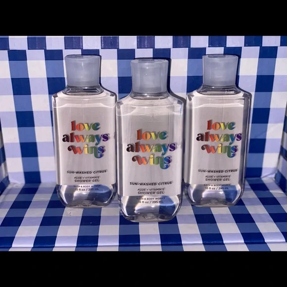 LOVE ALWAYS WINS PRIDE Sunshine Citrus shower gel-Lot of 3-Bath & Body Works 🌈 - Picture 1 of 4